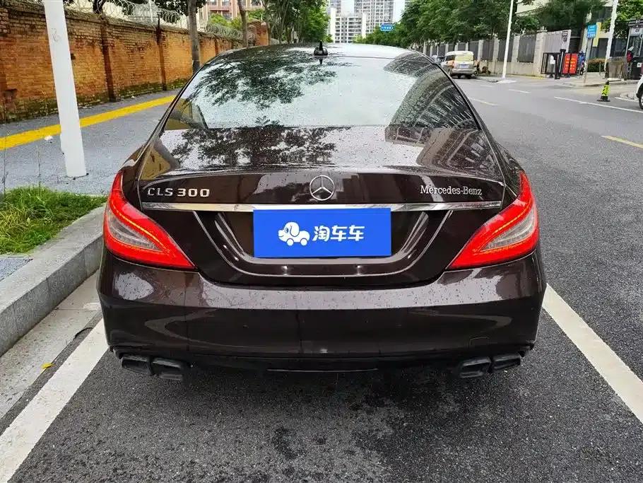 2012 Mercedes-Benz CLS 300 CGI — миниатюра 4