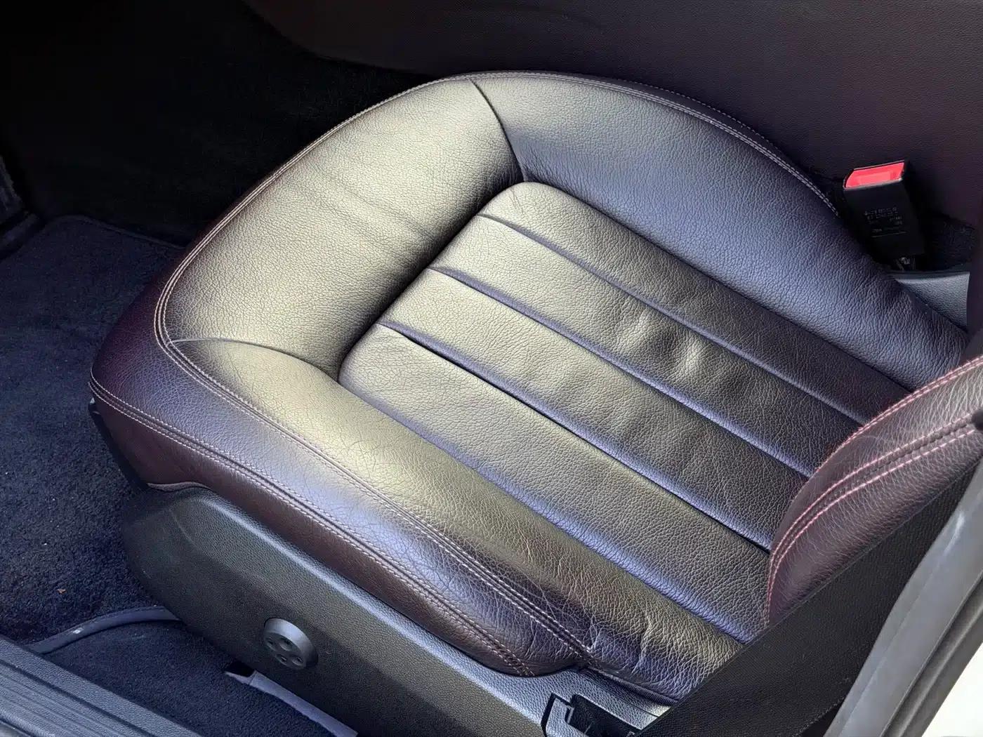 2012 Mercedes-Benz CLS 300 CGI — миниатюра 13