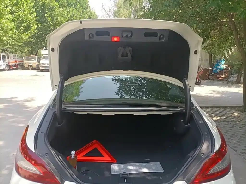 2015 Mercedes-Benz CLS 260 — миниатюра 15