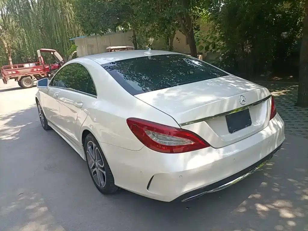 2015 Mercedes-Benz CLS 260 — миниатюра 23