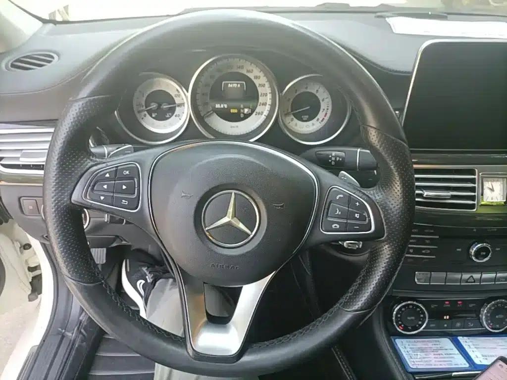 2015 Mercedes-Benz CLS 260 — миниатюра 7