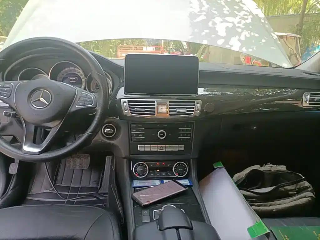 2015 Mercedes-Benz CLS 260 — миниатюра 9