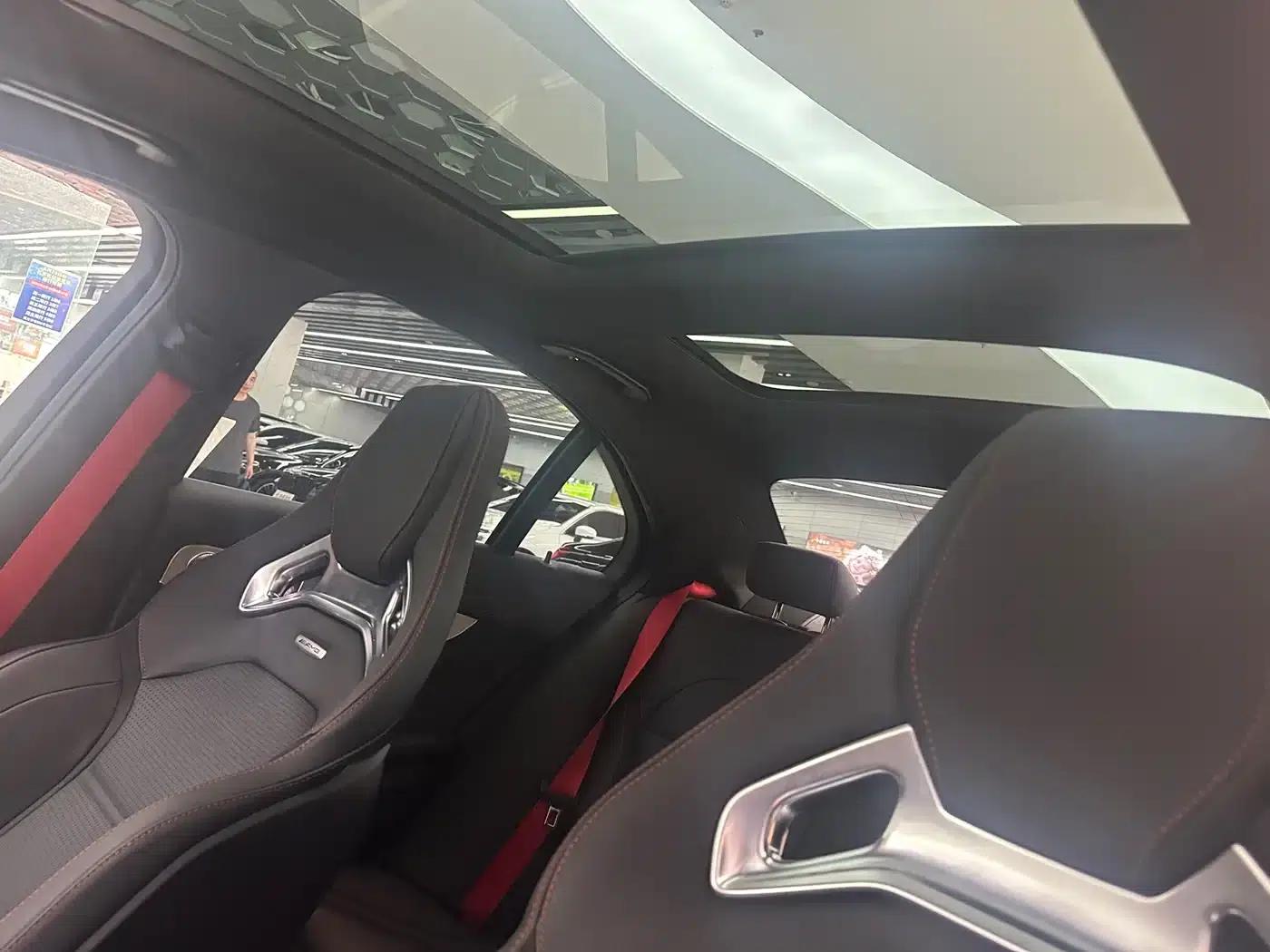 2017 Mercedes-Benz C-Class AMG C 43 4MATIC Special Edition — миниатюра 21