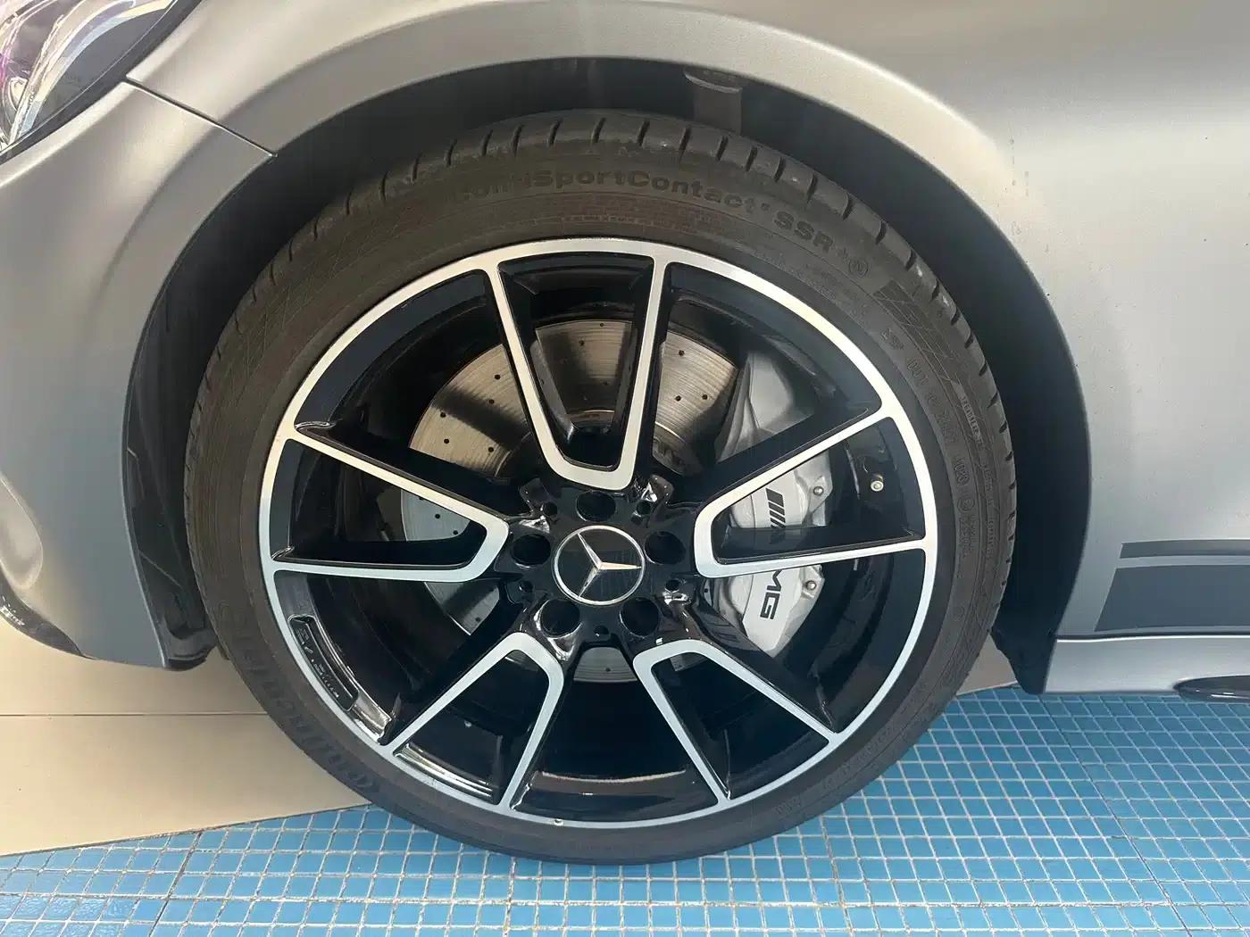 2017 Mercedes-Benz C-Class AMG C 43 4MATIC Special Edition — миниатюра 25