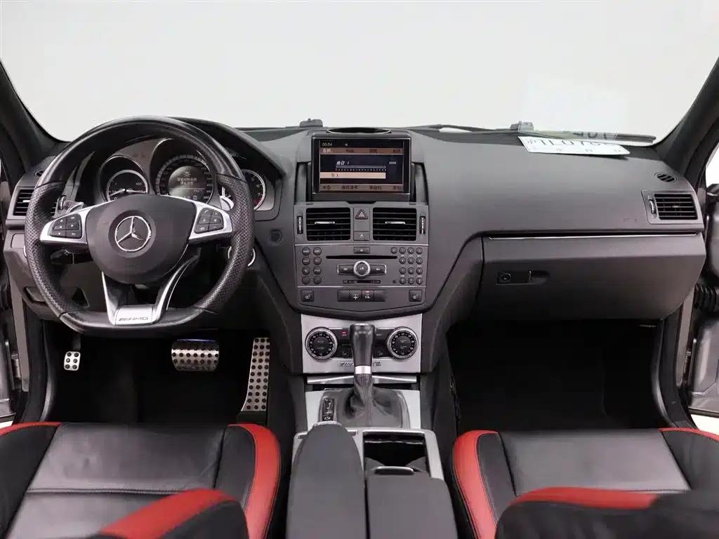 2010 Mercedes-Benz C-Class AMG C 63 Dynamic Enhanced Edition — миниатюра 12