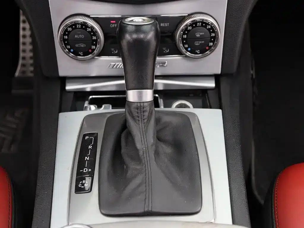 2010 Mercedes-Benz C-Class AMG C 63 Dynamic Enhanced Edition — миниатюра 18