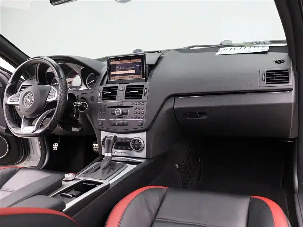 2010 Mercedes-Benz C-Class AMG C 63 Dynamic Enhanced Edition — миниатюра 21