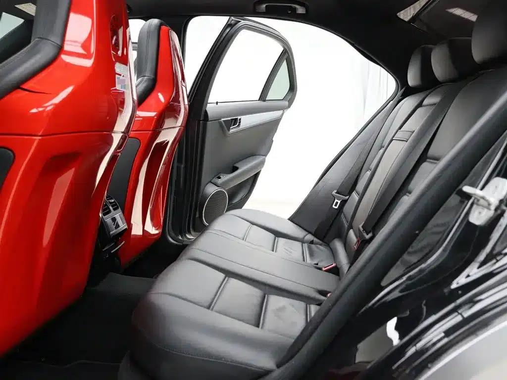2010 Mercedes-Benz C-Class AMG C 63 Dynamic Enhanced Edition — миниатюра 6