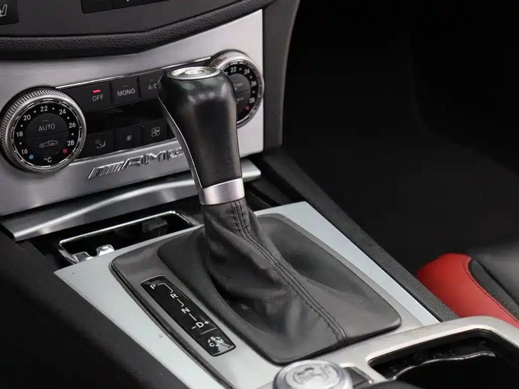 2010 Mercedes-Benz C-Class AMG C 63 Dynamic Enhanced Edition — миниатюра 9