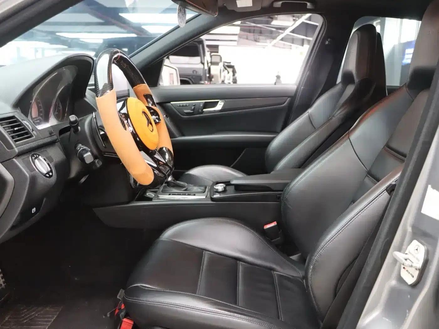 2010 Mercedes-Benz C-Class AMG C 63 Dynamic Enhanced Edition — миниатюра 14