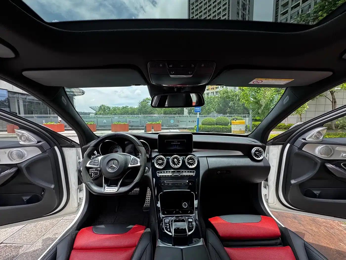 2015 Mercedes-Benz C-Class AMG C 63 — миниатюра 14