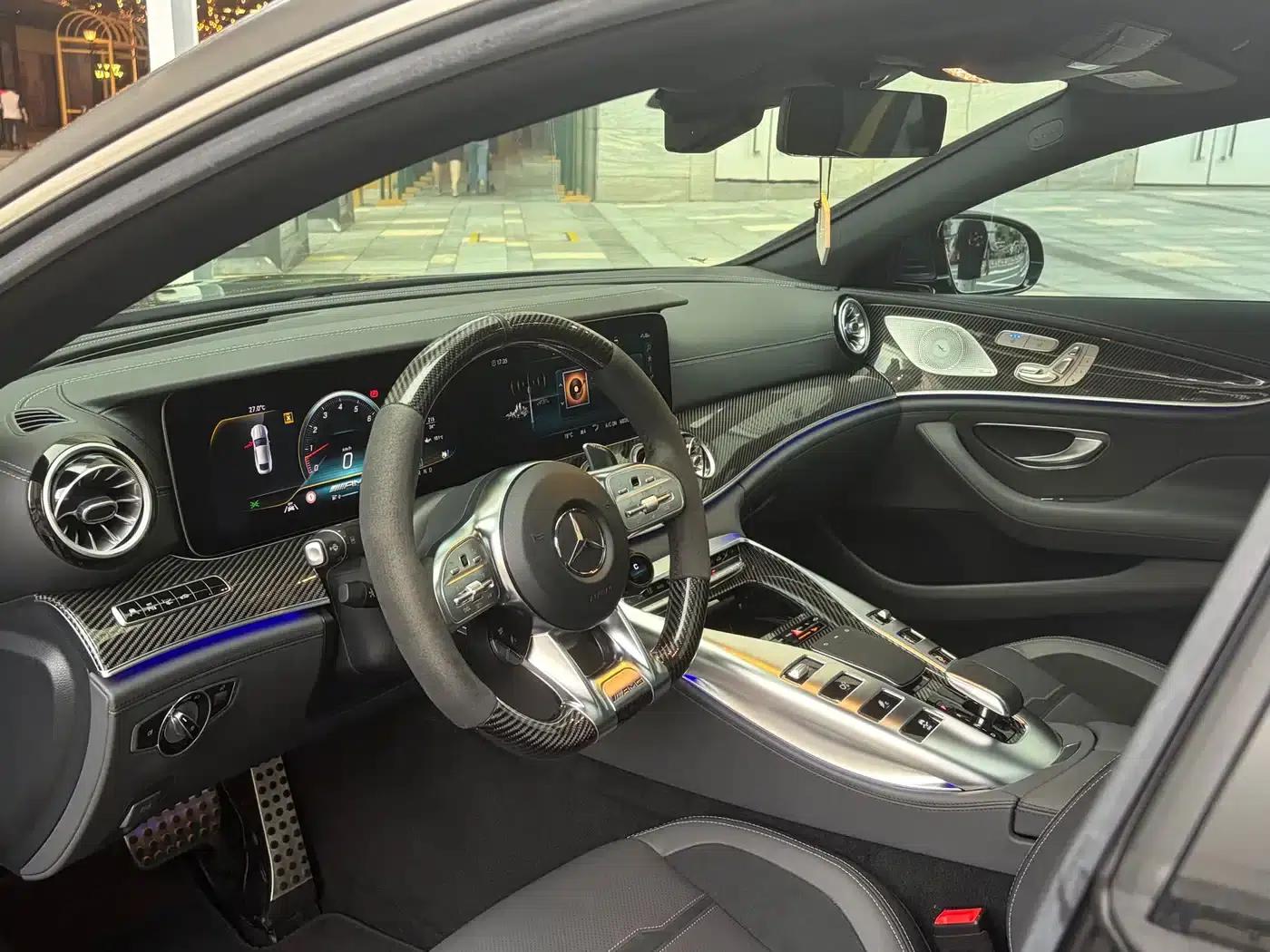 2019 AMG GT 63 S 4MATIC+ four-door coupe — миниатюра 4