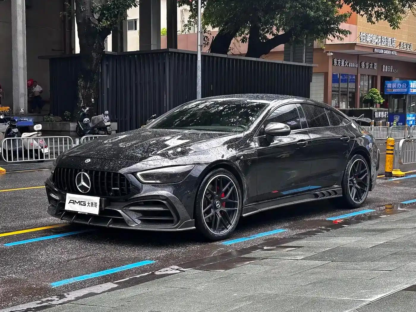 2019 AMG GT 53 4MATIC+ Coupe — миниатюра 1