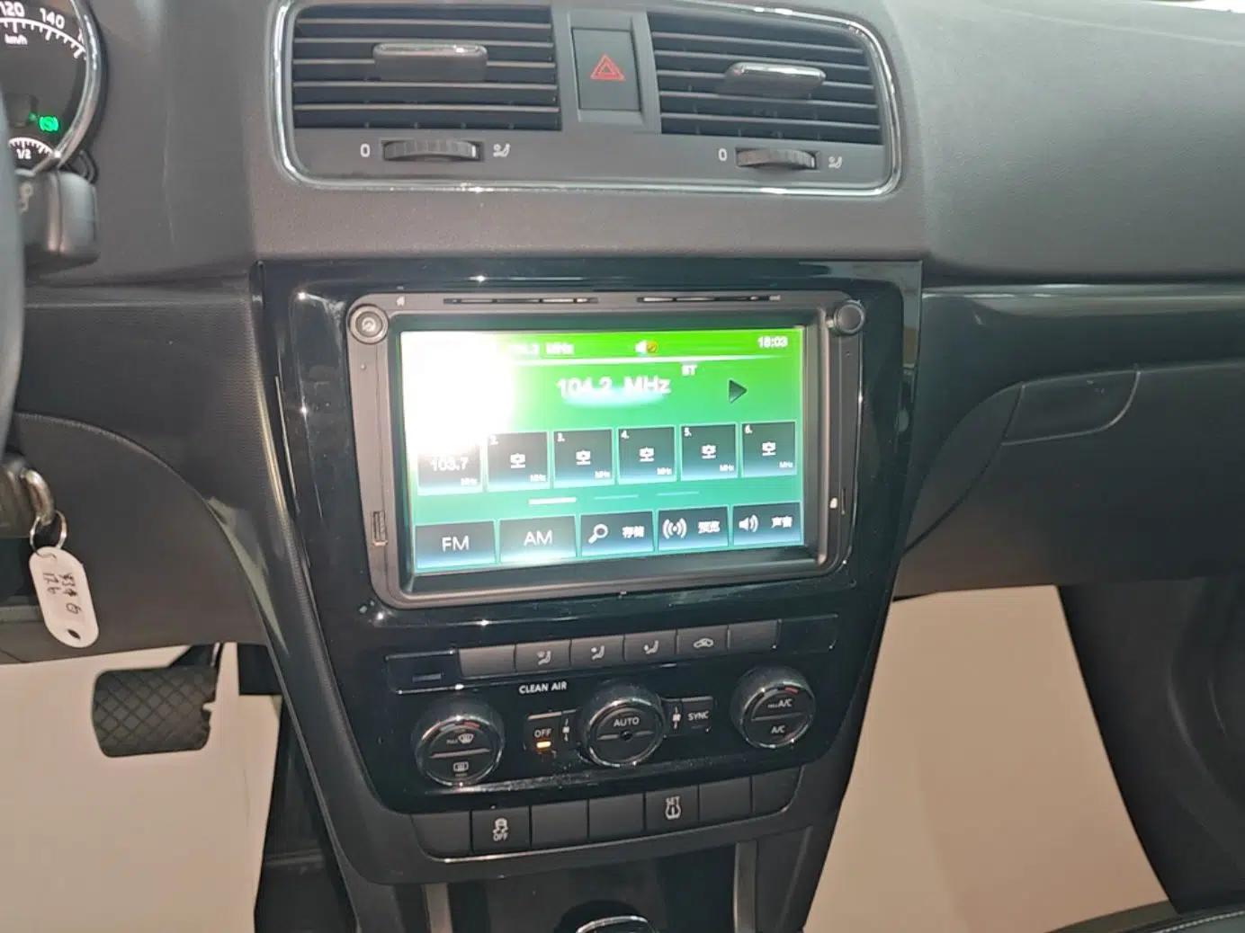 Skoda Yeti 2017 TSI280 DSG Innovation Edition — миниатюра 15