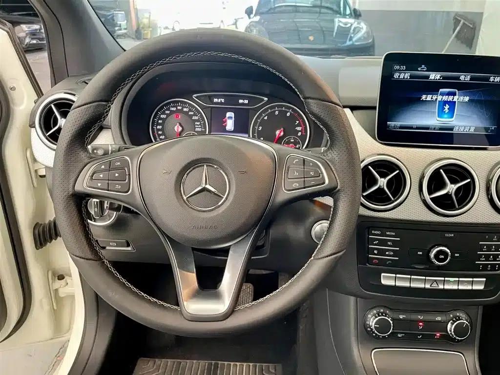 2019 Mercedes-Benz B-Class B 200 Dynamic — миниатюра 12