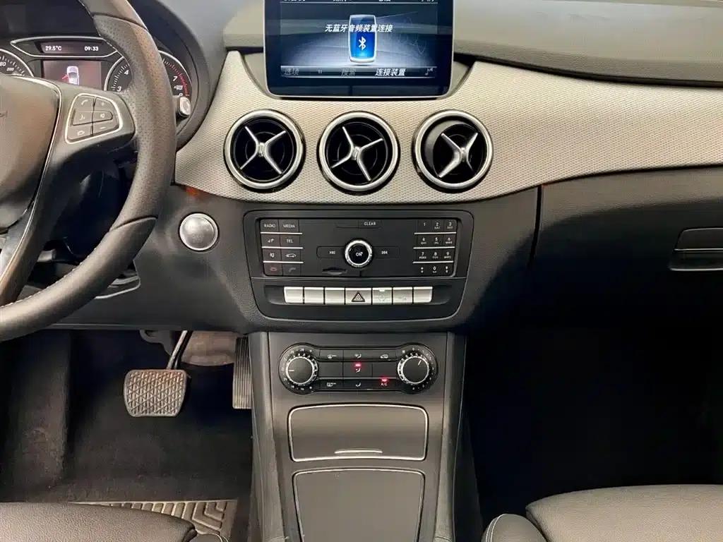 2019 Mercedes-Benz B-Class B 200 Dynamic — миниатюра 9