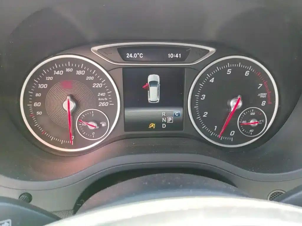 2017 Mercedes-Benz B-Class B 200 Dynamic — миниатюра 4