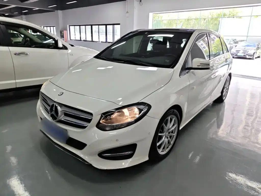 2015 Mercedes-Benz B-Class B 200 Dynamic — миниатюра 2