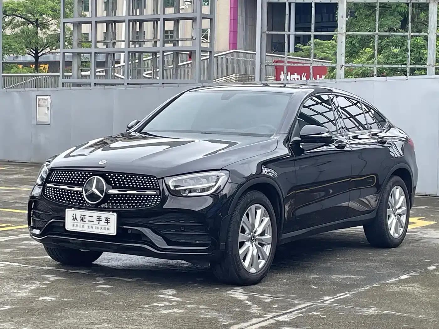 Mercedes-Benz GLC Coupe 2020 GLC 260 4MATIC Coupe SUV — миниатюра 1