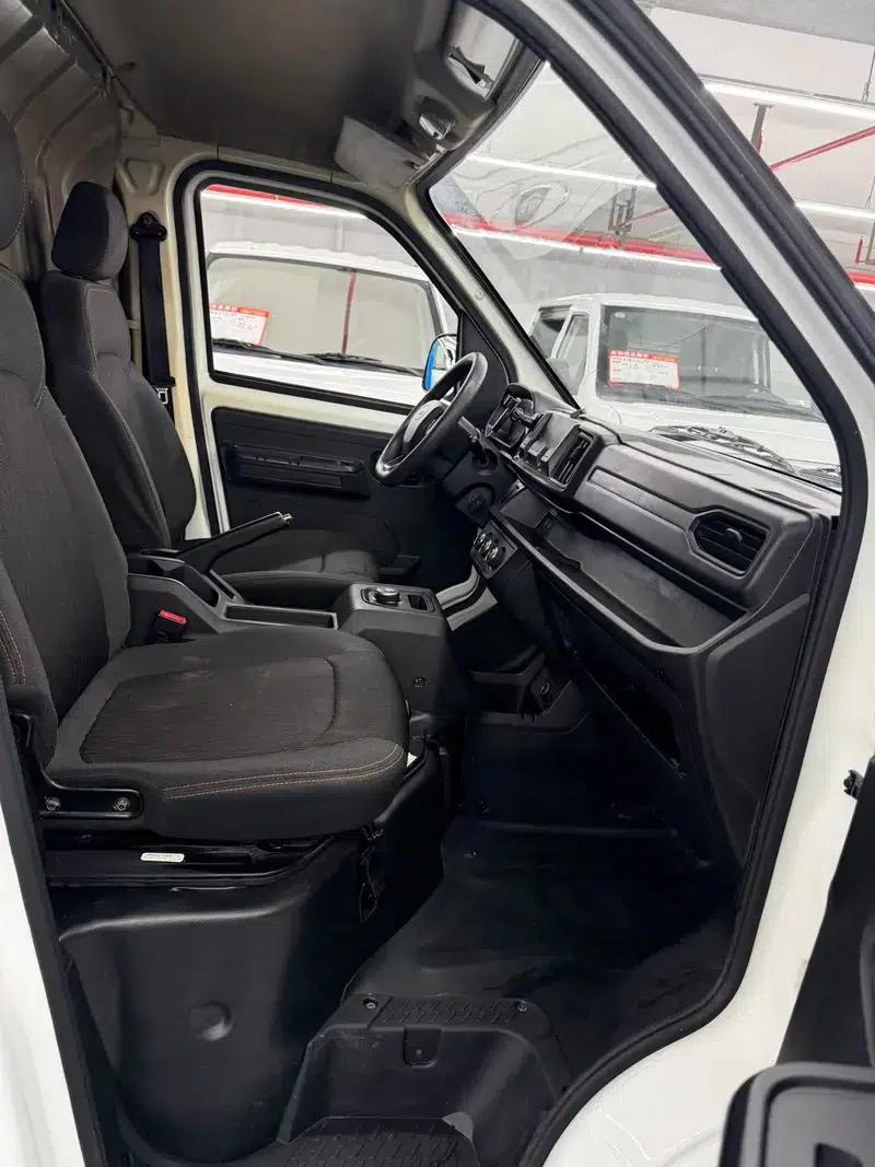 Blue Cat 2023 M1 Innovation and 38.64kWh Flagship Edition — миниатюра 14