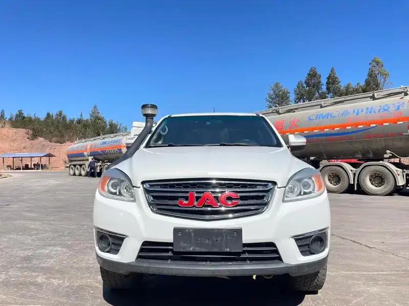 JAC T6 2023 2.0T Diesel 4WD Engineering Luxury Long Wheelbase — миниатюра 2