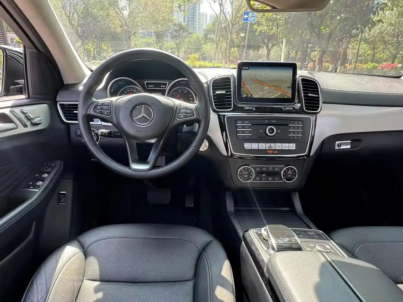 2015 Mercedes-Benz GLE Coupe, GLE 400 4MATIC Coupe SUV — миниатюра 11