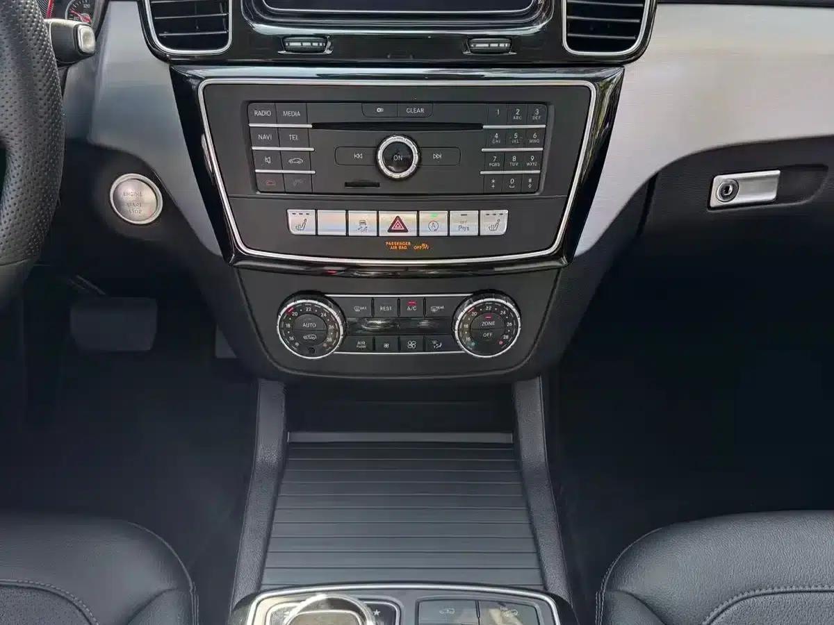 2015 Mercedes-Benz GLE Coupe, GLE 400 4MATIC Coupe SUV — миниатюра 12