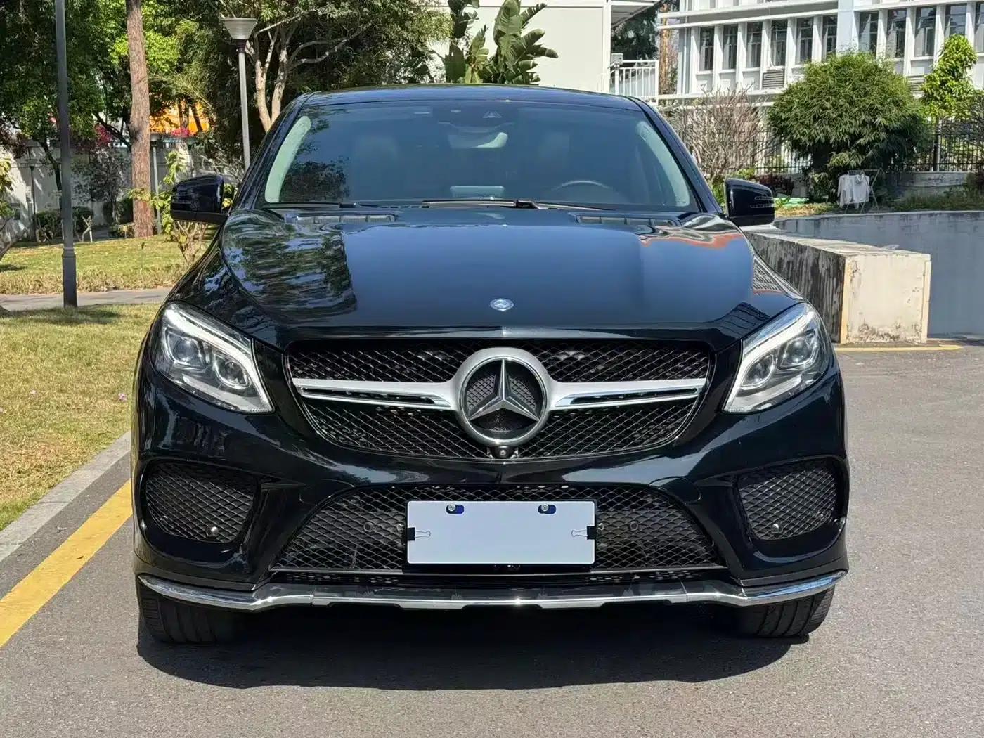 2015 Mercedes-Benz GLE Coupe, GLE 400 4MATIC Coupe SUV — миниатюра 3
