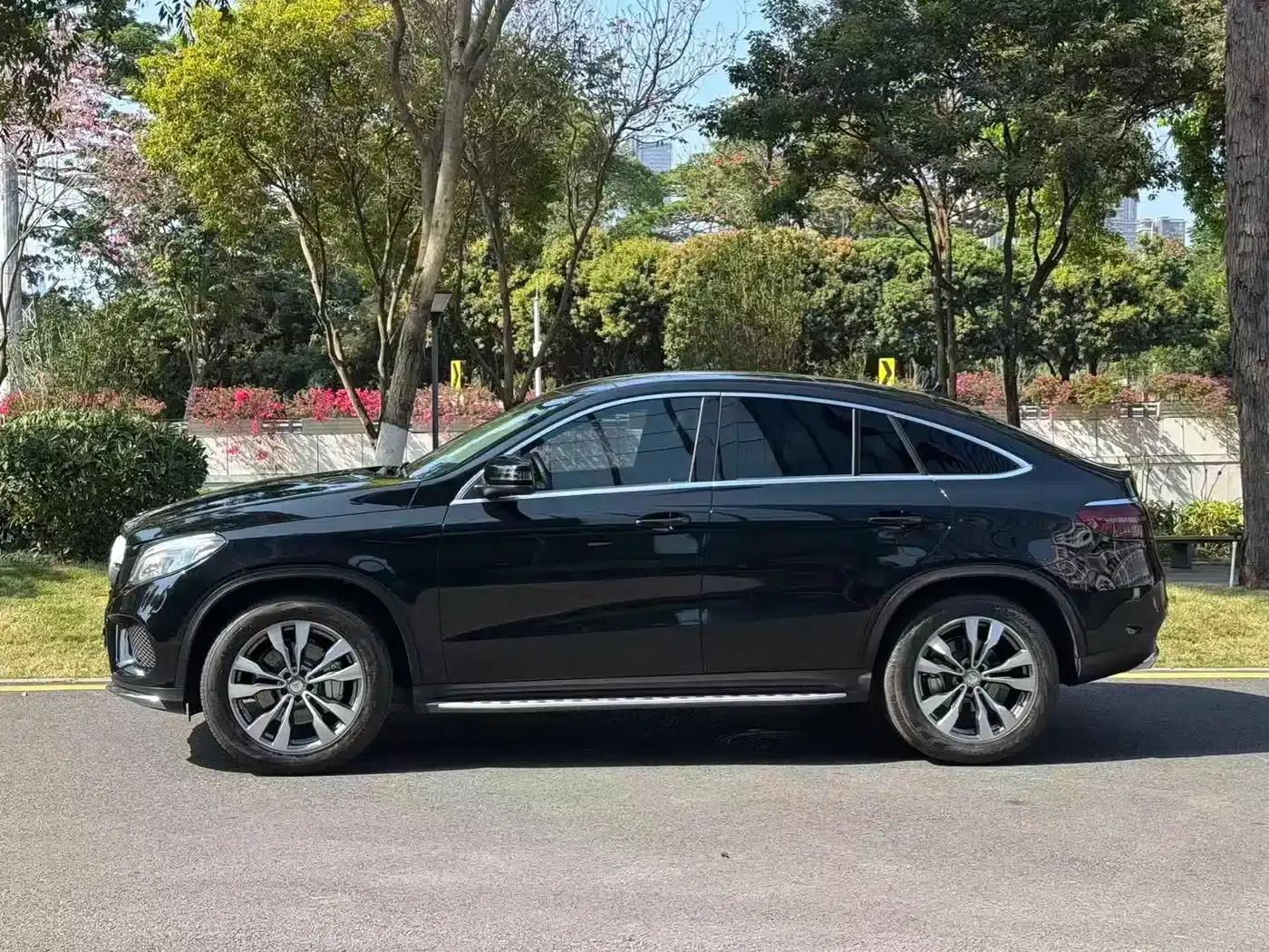2015 Mercedes-Benz GLE Coupe, GLE 400 4MATIC Coupe SUV — миниатюра 5