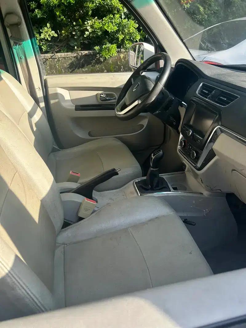New Hiace X30L 2019 Model 1.5L Van Business Edition SWC15M — миниатюра 8
