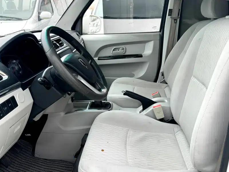New Hiace X30L 2019 Model 1.5L Van Business Edition SWC15M — миниатюра 11