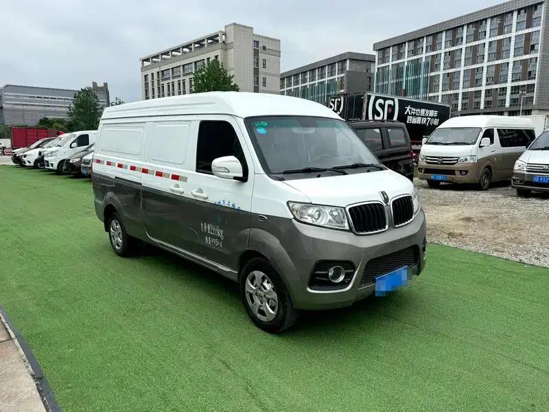 New Hiace X30L 2019 Model 1.5L Van Business Edition SWC15M — миниатюра 3