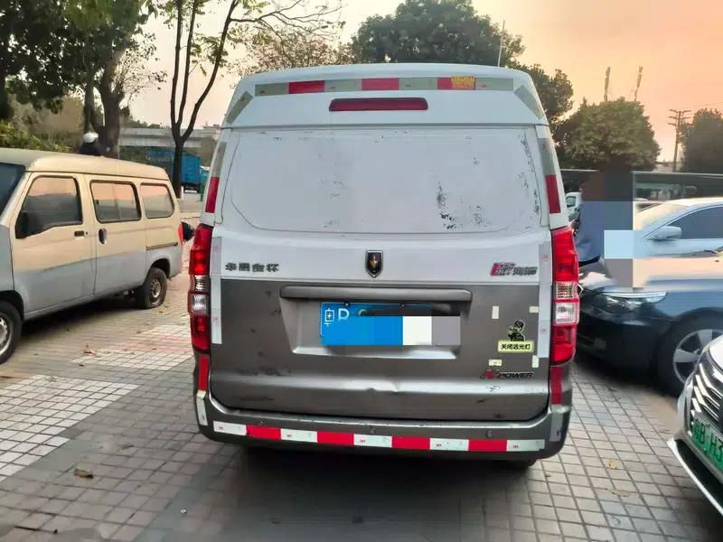 New Hiace X30L 2019 Model 1.5L Van Business Edition SWC15M — миниатюра 5
