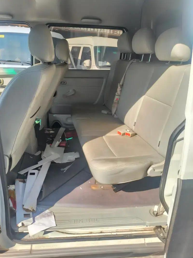 New Hiace X30L 2019 Model 1.5L Van Wealth Edition SWC15M — миниатюра 11