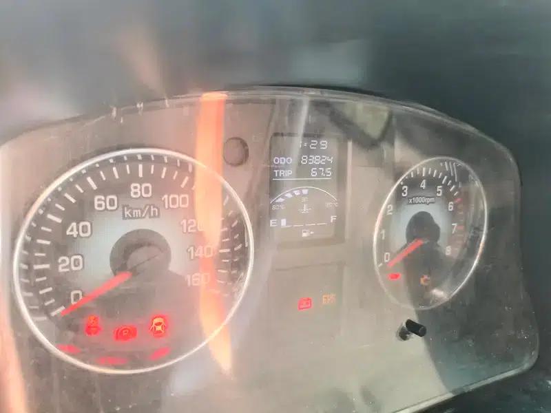 New Hiace X30L 2019 Model 1.5L Van Wealth Edition SWC15M — миниатюра 9