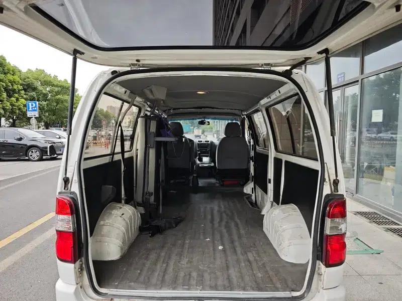 Jinbei Express 2020 2.0L Upgraded Standard 6-Seater 1TZS National VI Emission Standard — миниатюра 8
