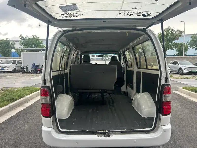Jinbei Express 2020 Model 2.0L National VI Practical 6-Seater G6P-5 1TZS — миниатюра 12