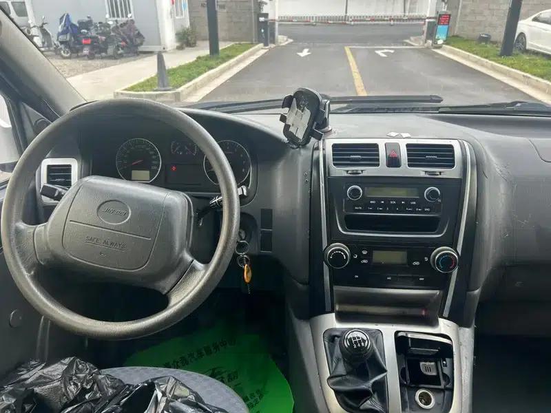Jinbei Express 2020 Model 2.0L National VI Practical 6-Seater G6P-5 1TZS — миниатюра 8
