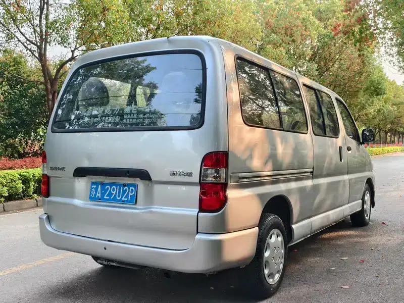 Jinbei Express 2020 2.0L Upgraded Business 9-Seater V19 National V Emission Standard — миниатюра 4