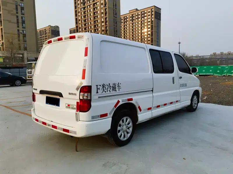 Jinbei Express 2020 2.0L Upgraded Standard 6-Seater 1TZS National VI Emission Standard — миниатюра 6