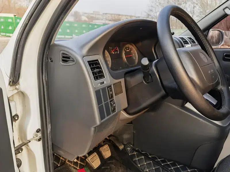 Jinbei Express 2020 2.0L Upgraded Standard 6-Seater 1TZS National VI Emission Standard — миниатюра 10