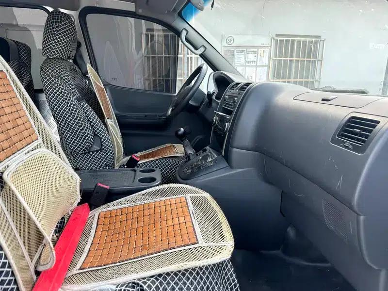 Jinbei Express 2018 Model 2.0L Luxury V19 — миниатюра 9