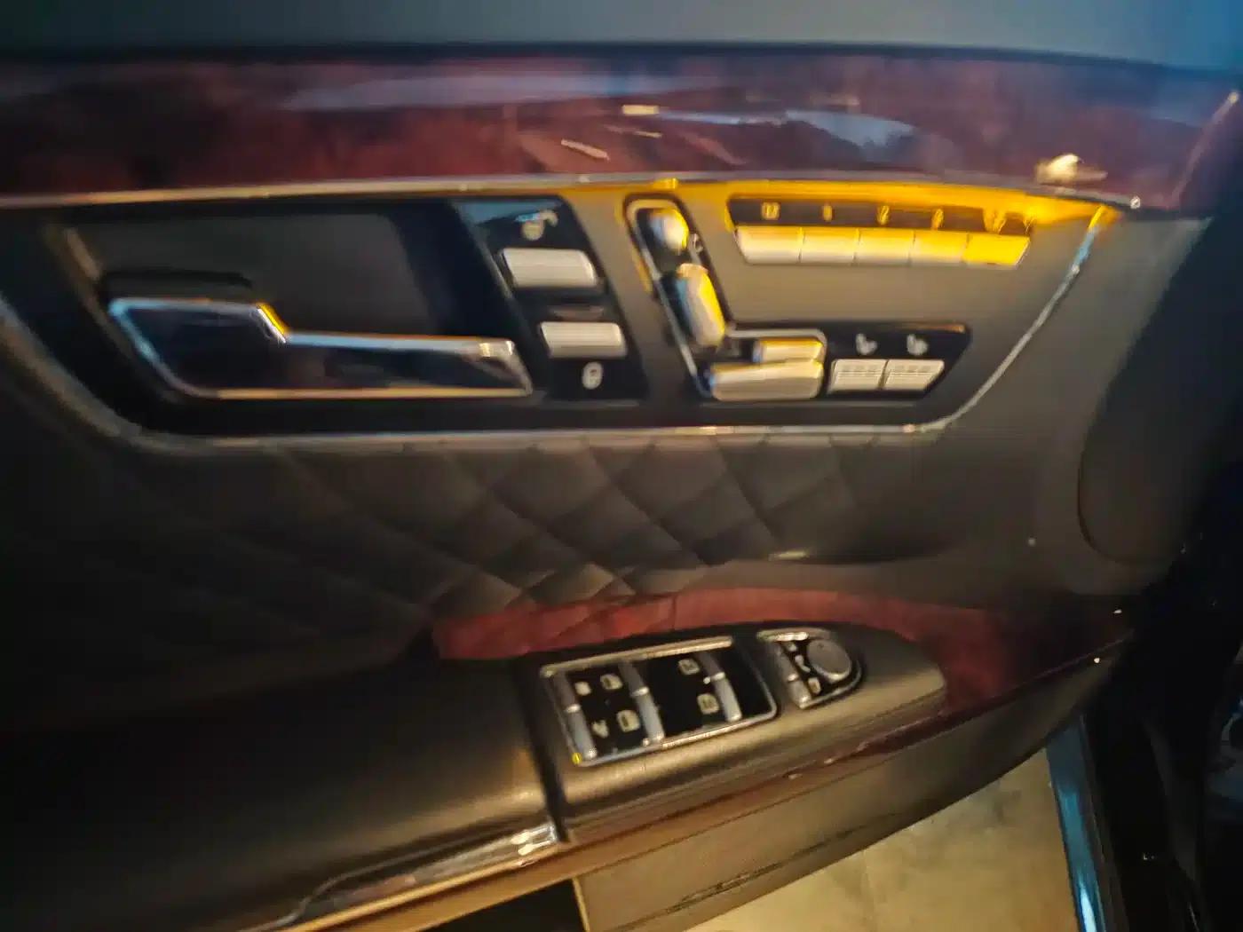 2010 Mercedes-Benz S-Class AMG S 65 — миниатюра 5