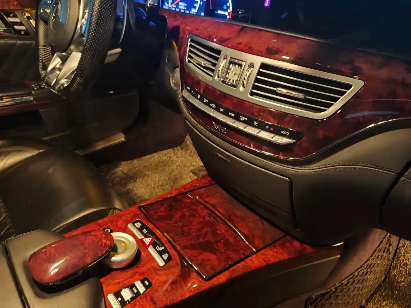 2010 Mercedes-Benz S-Class AMG S 65 — миниатюра 8