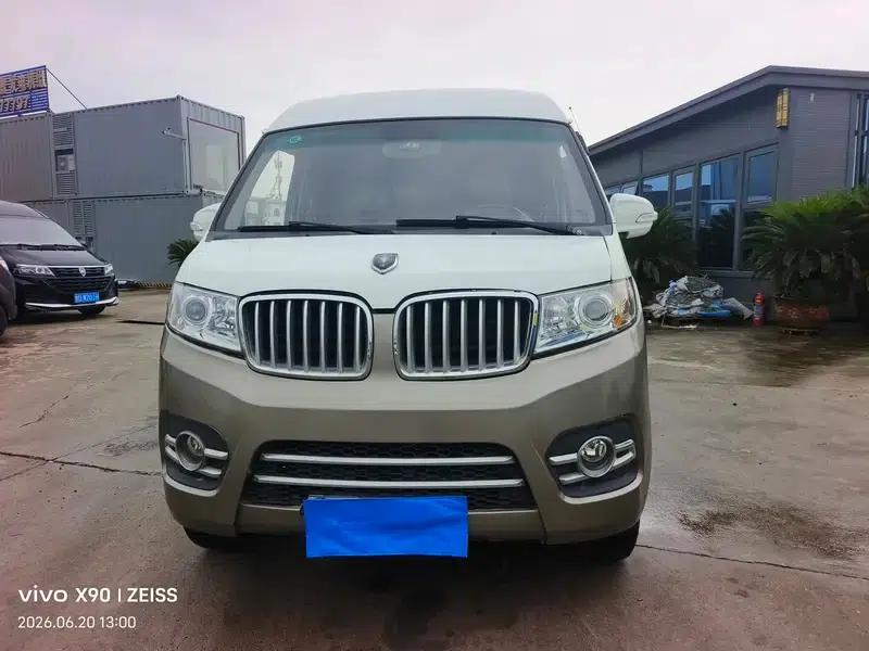 New Hiace 2021 1.5L Manual Front-Wheel Drive 2-Seater Factory Custom Edition — миниатюра 2