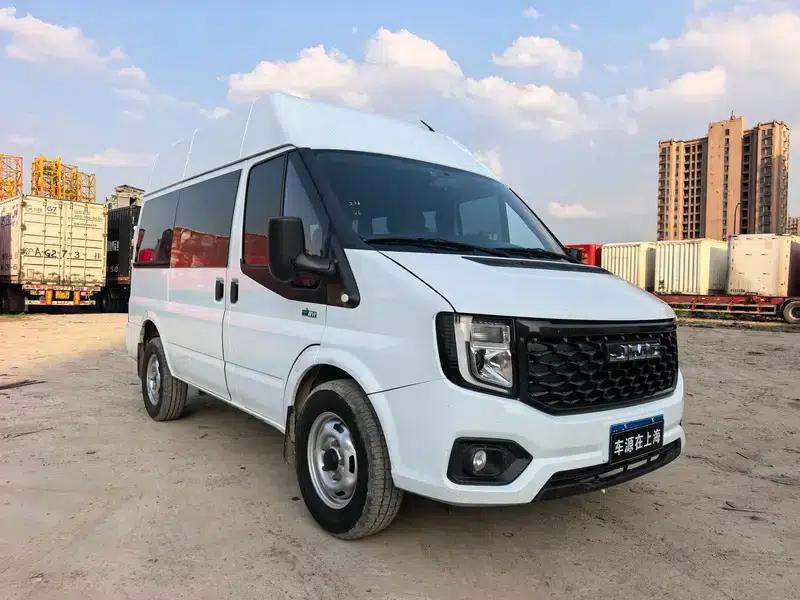 Fushun 2022 2.0T Diesel Multi-purpose Passenger Vehicle, Short Wheelbase, Medium-High Roof, 6 Seats, JX4D20A6H — миниатюра 3