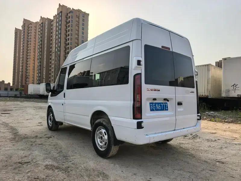 Fushun 2022 2.0T Diesel Multi-purpose Passenger Vehicle, Short Wheelbase, Medium-High Roof, 6 Seats, JX4D20A6H — миниатюра 4