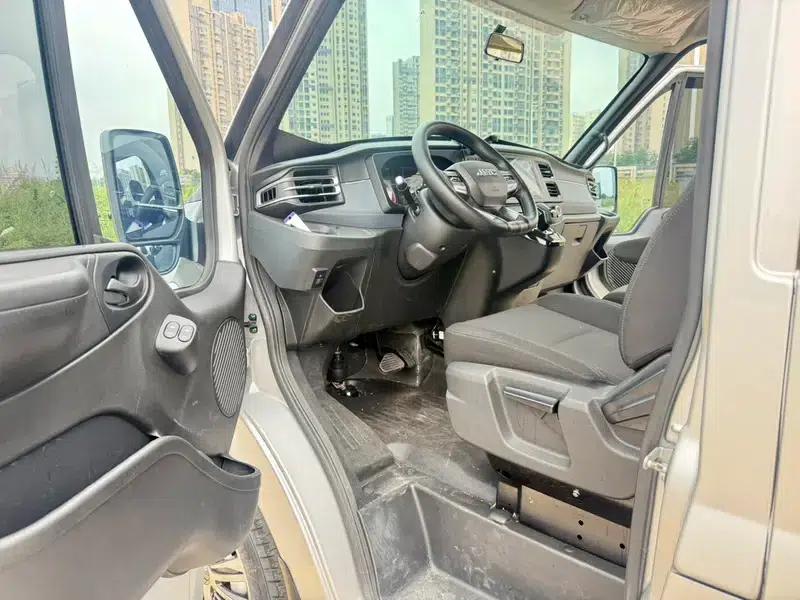 Fu Shun 2025 2.0T Automatic Rear-Wheel Drive 7-Seater Factory Custom Edition — миниатюра 22