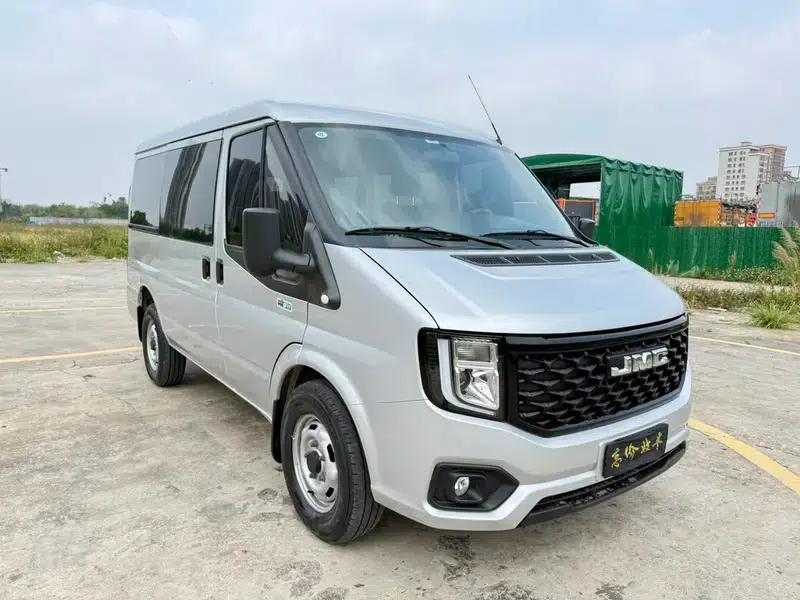 Fushun 2024 2.0T Manual Diesel Short Wheelbase Low Roof Commercial Multi-purpose Passenger Vehicle (5 Seats) — миниатюра 3