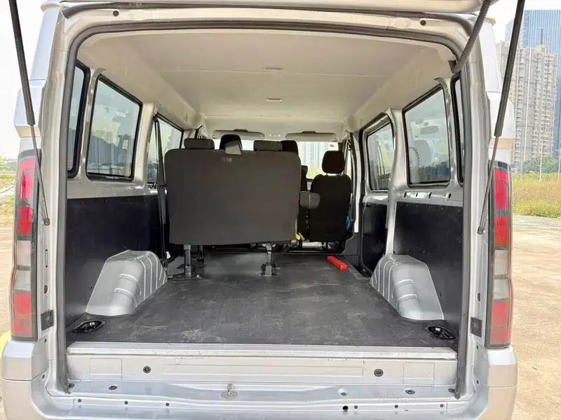 Fushun 2024 2.0T Manual Diesel Short Wheelbase Low Roof Commercial Multi-purpose Passenger Vehicle (5 Seats) — миниатюра 26